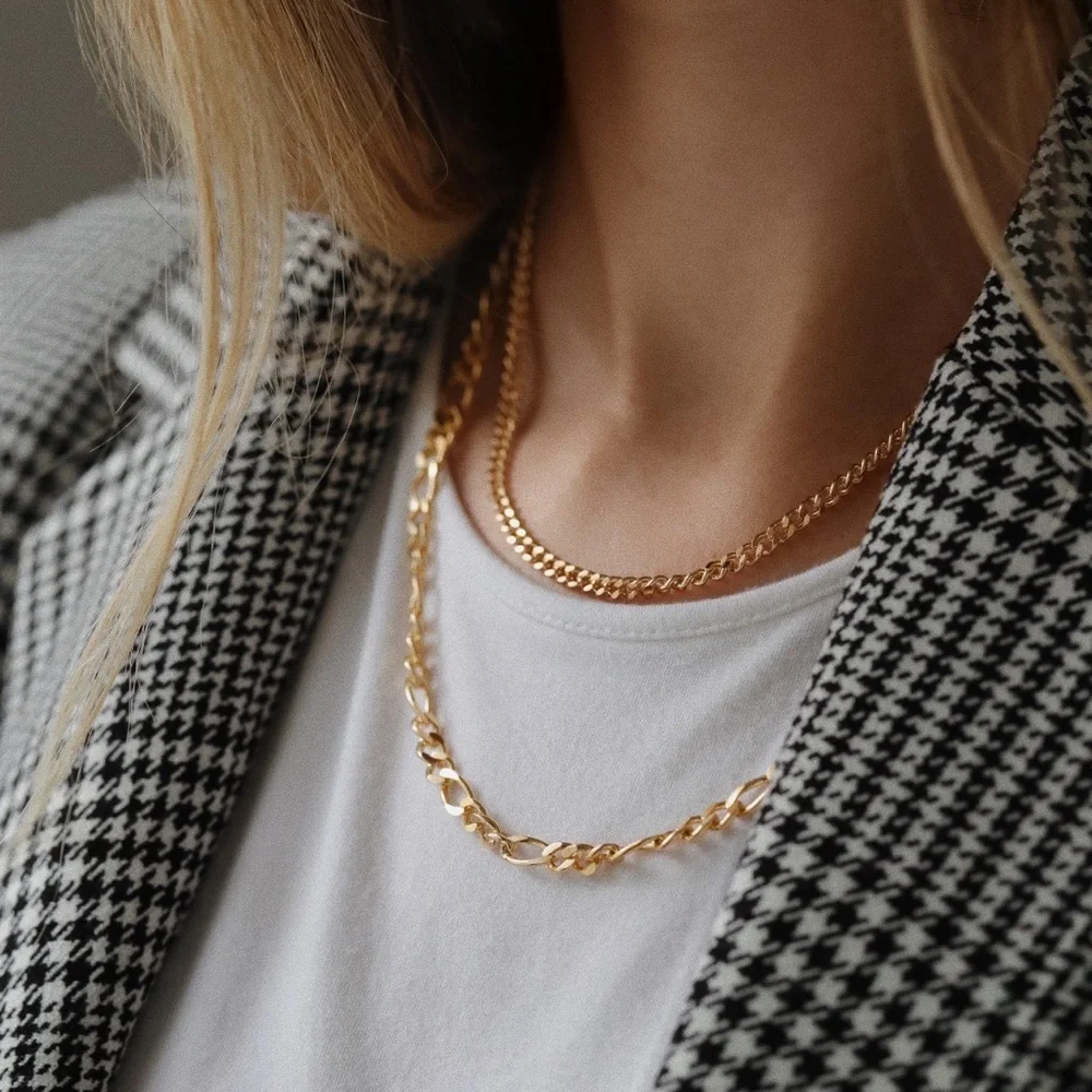 Chelsea Figaro Chain | 18k Gold Filled - Picture 7 of 8